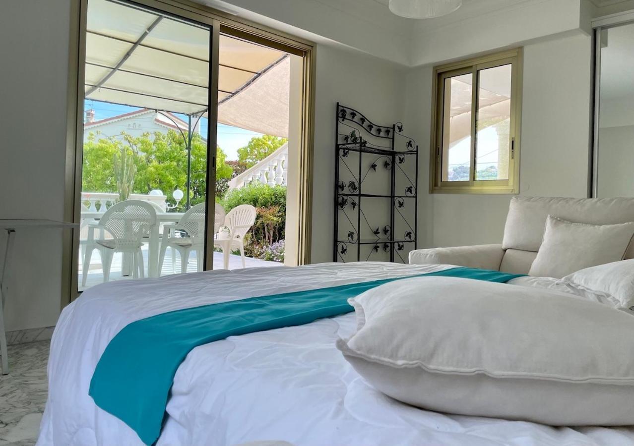 Apartamento Rez De Jardin De 65m2 Dans A Niza